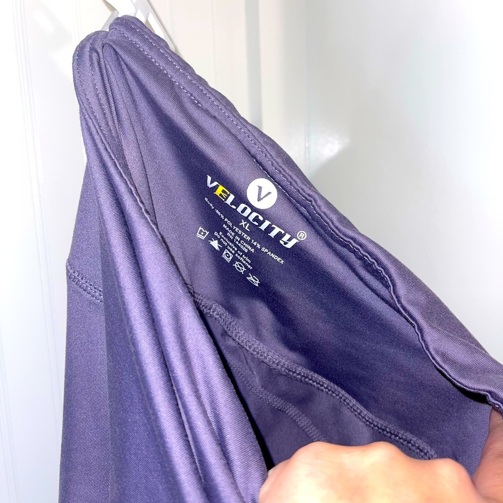 Velocity purple leggings with pockets